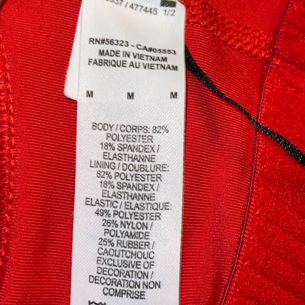 Nike Victory Compression Sports Bra Women's Candy Apple Red Size Medium NWOT - Picture 11 of 12
